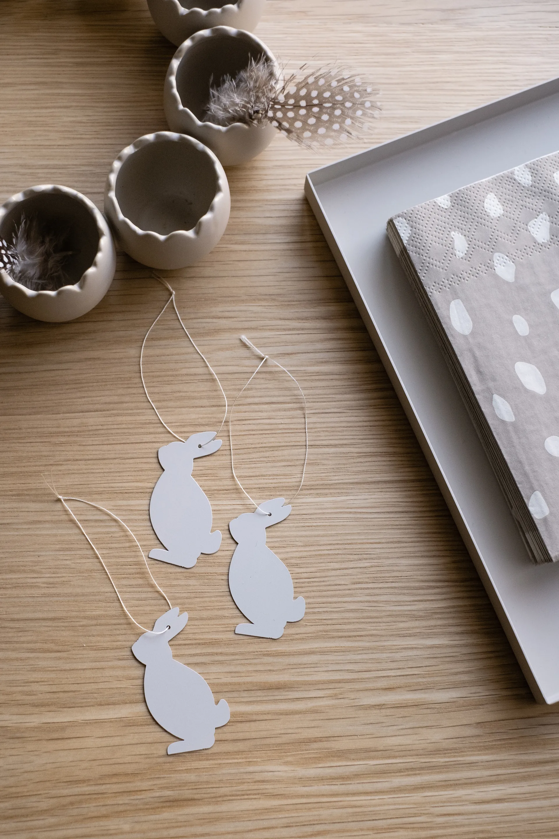 Dekoracja wielkanocna Easter wreath, Piaskowy Cooee Design