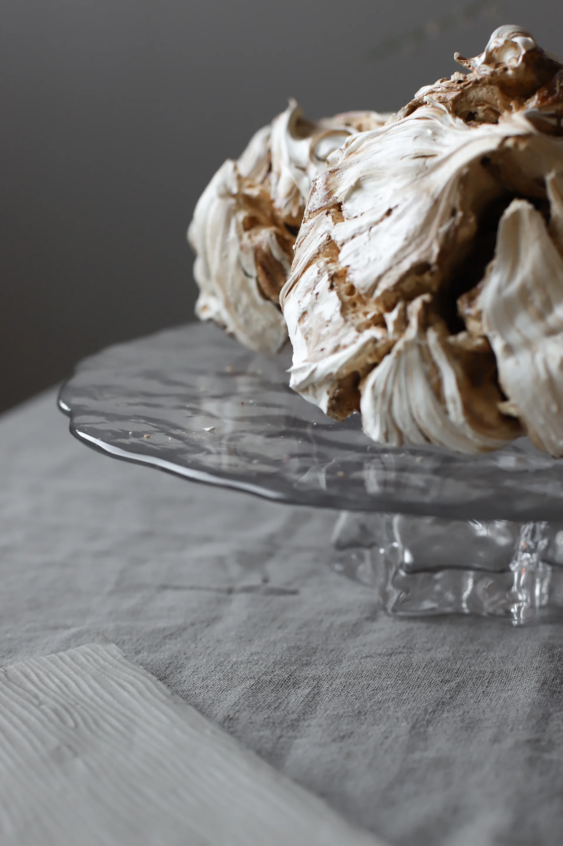 Patera na ciasto Gry Ø28 cm, Clear Cooee Design