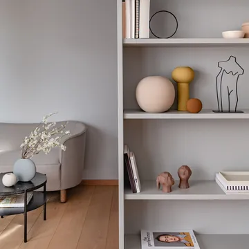 Rzeźba Benedykta i Amal - Earth - Cooee Design