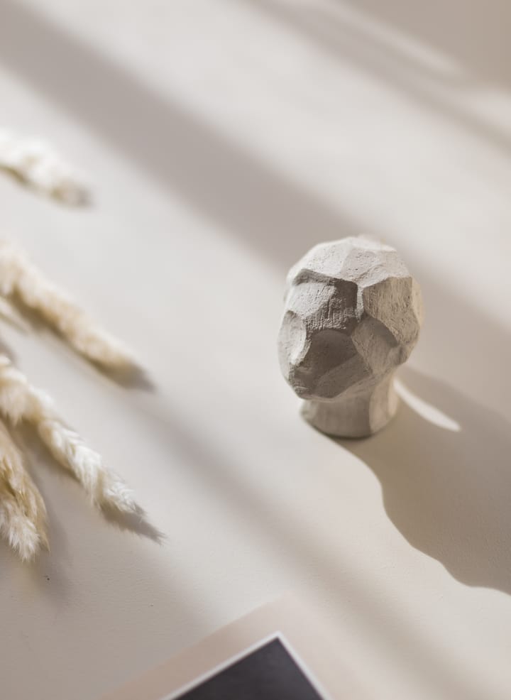 Rzeźba Benedykta i Amal, Limestone Cooee Design