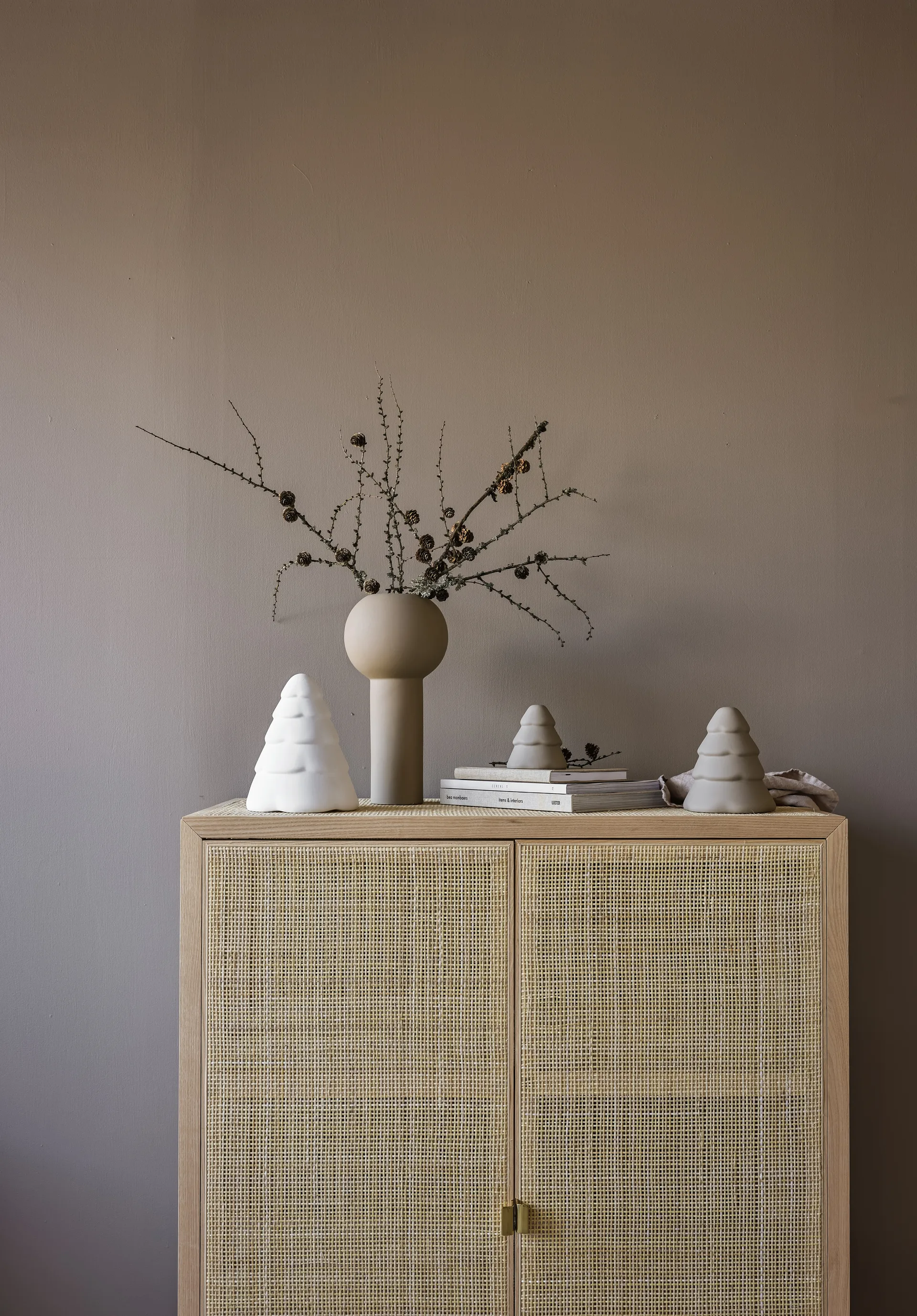 Snowy choinka 10 cm, Sand Cooee Design