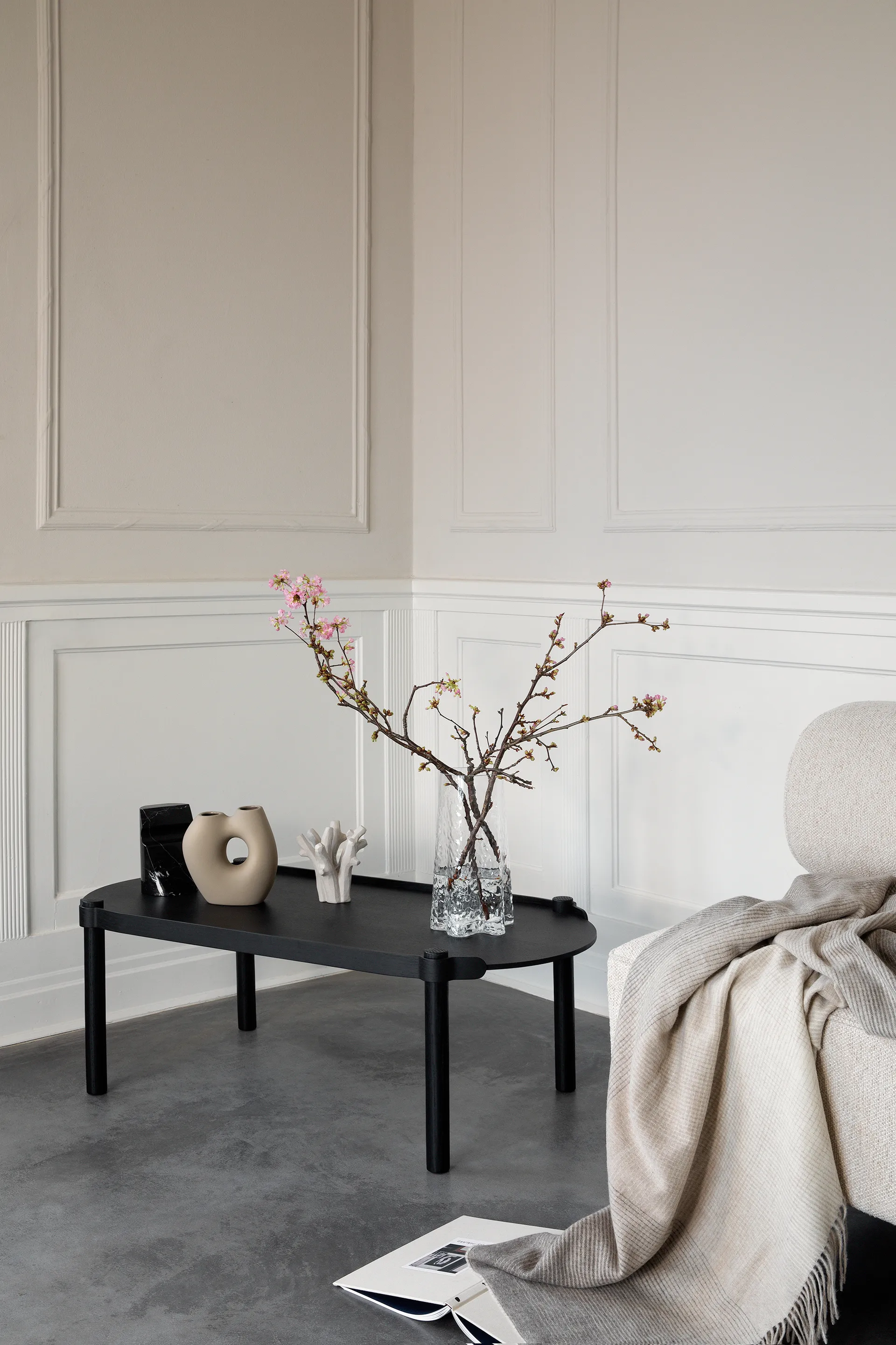 Stół Woody 50x105 cm, Dąb bejcowany na czarno Cooee Design