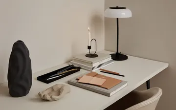 Świecznik Swoop - Czarny - Cooee Design