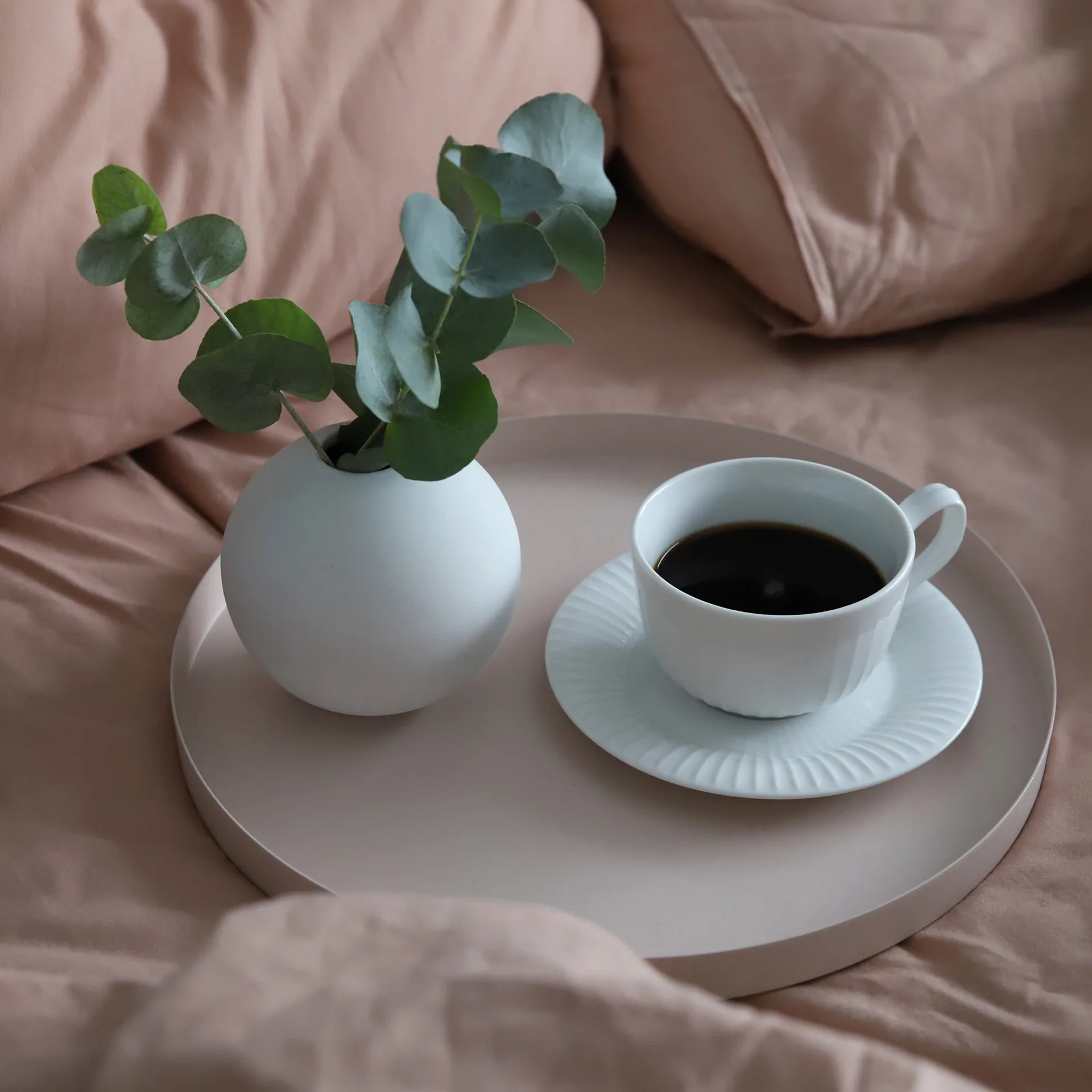 Wazon Ball, biały, 8 cm Cooee Design