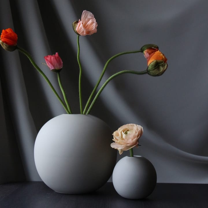 Wazon Ball szary, 20 cm Cooee Design