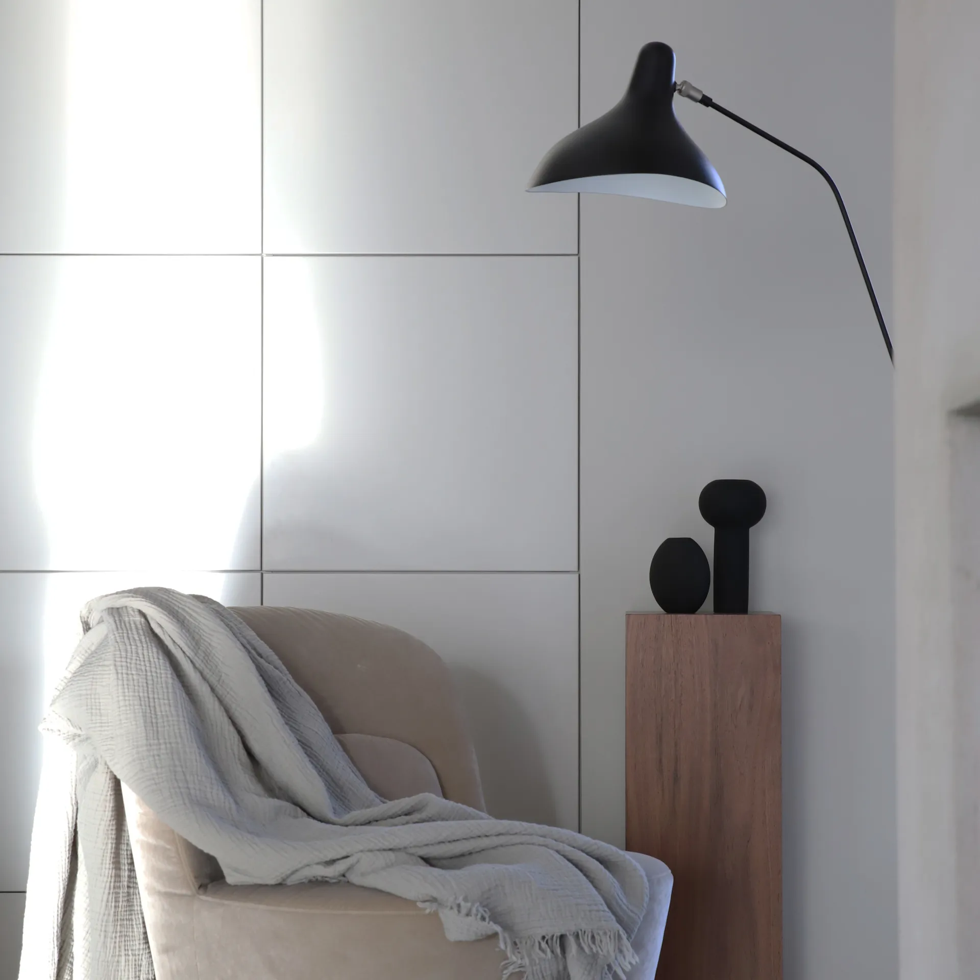 Wazon Pillar 24 cm, Black Cooee Design