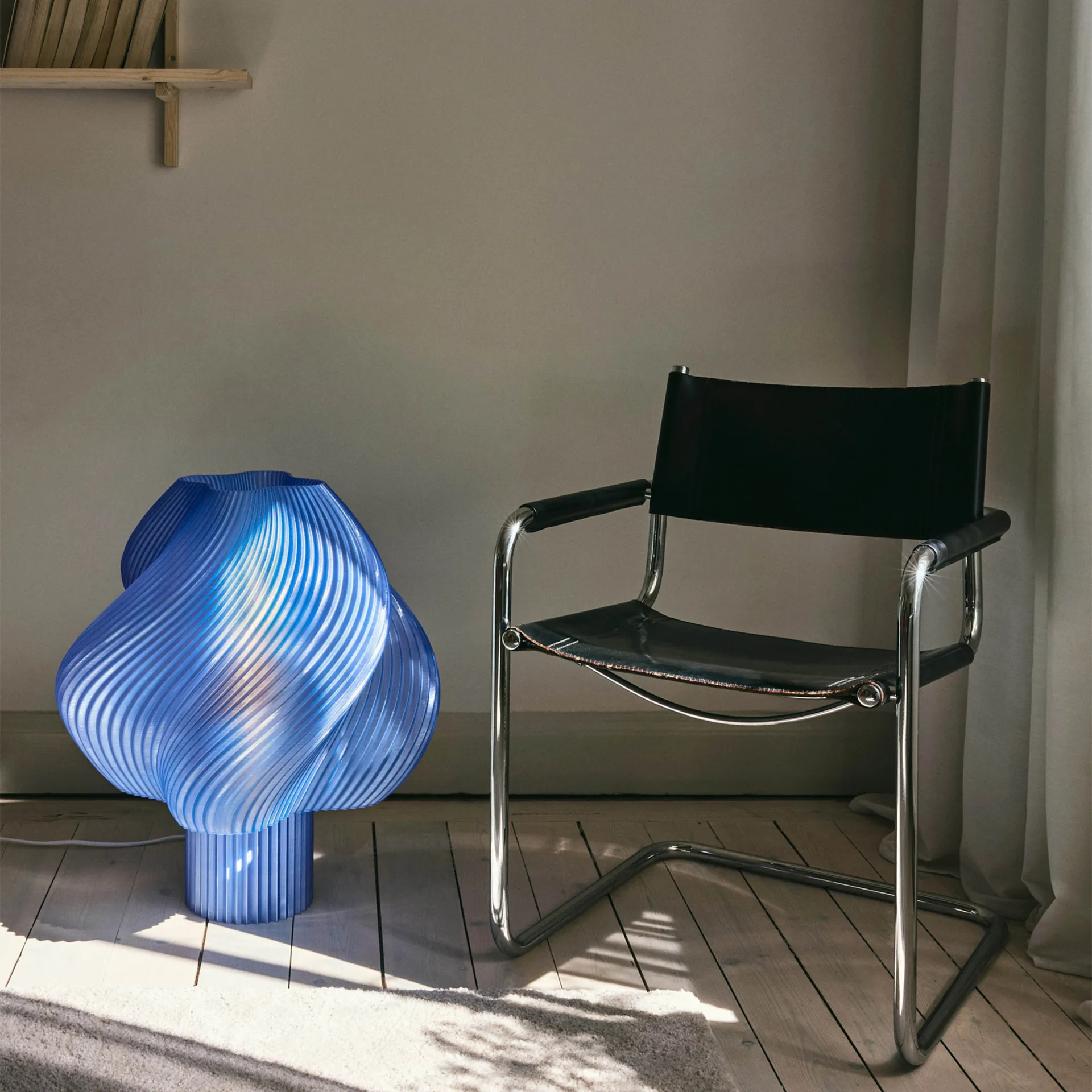 Lampa podłogowa Soft Serve, Blueberry Sorbet, Mega, 63 cm Crème Atelier