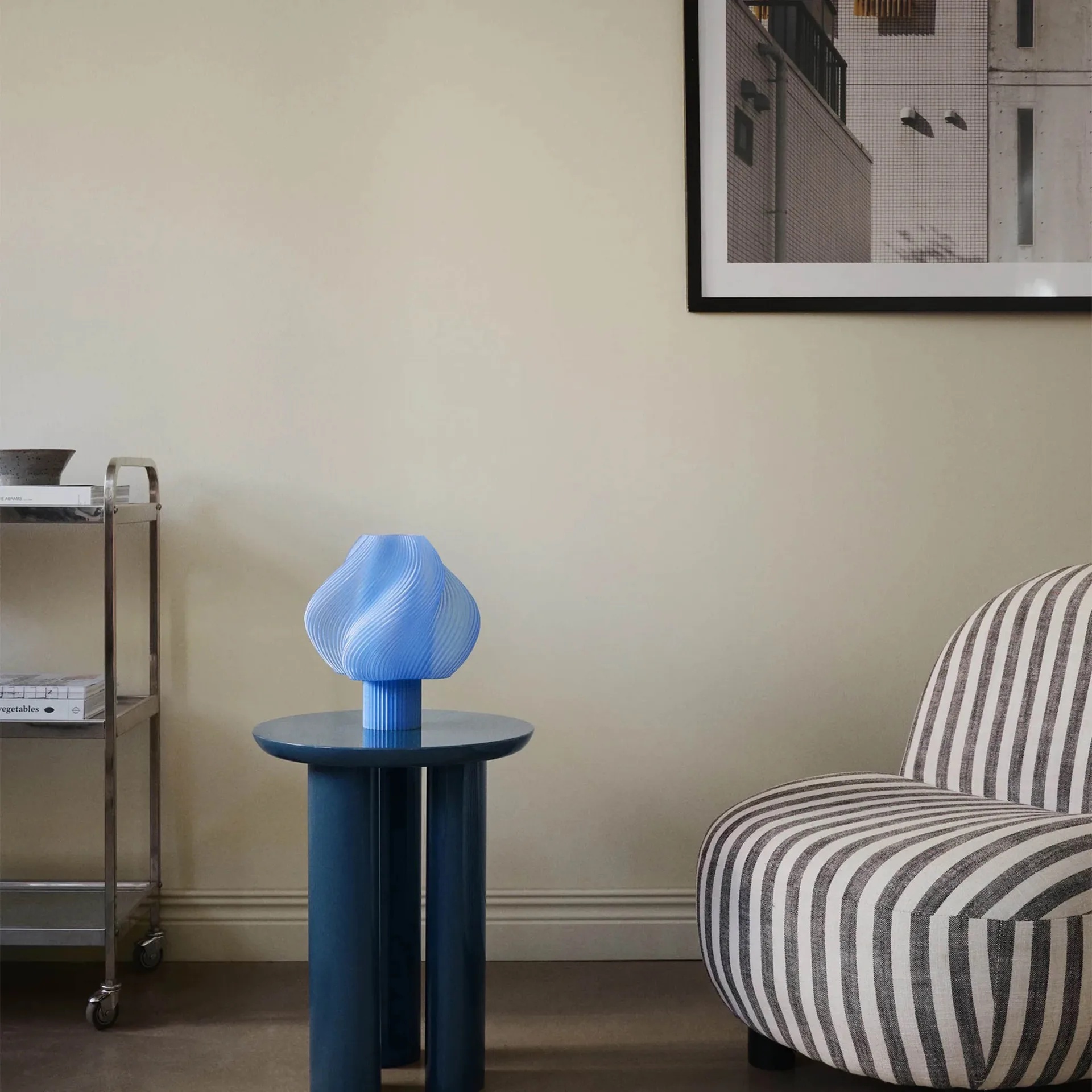 Soft Serve lampa stołowa, Blueberry sorbet, Regular, 26 cm Crème Atelier