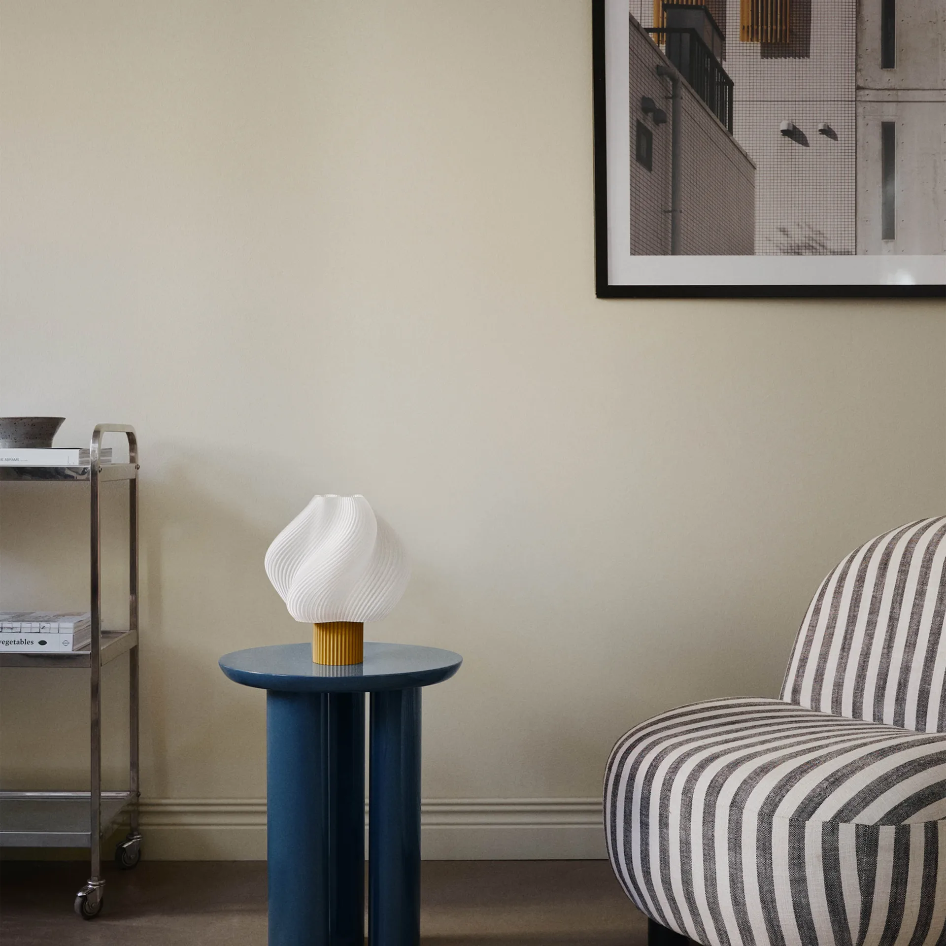 Soft Serve lampa stołowa, Cloudberry, Regular, 26 cm Crème Atelier