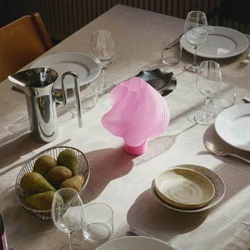 Soft Serve lampa stołowa przenośna  - Rose sorbet, 23 cm - Crème Atelier
