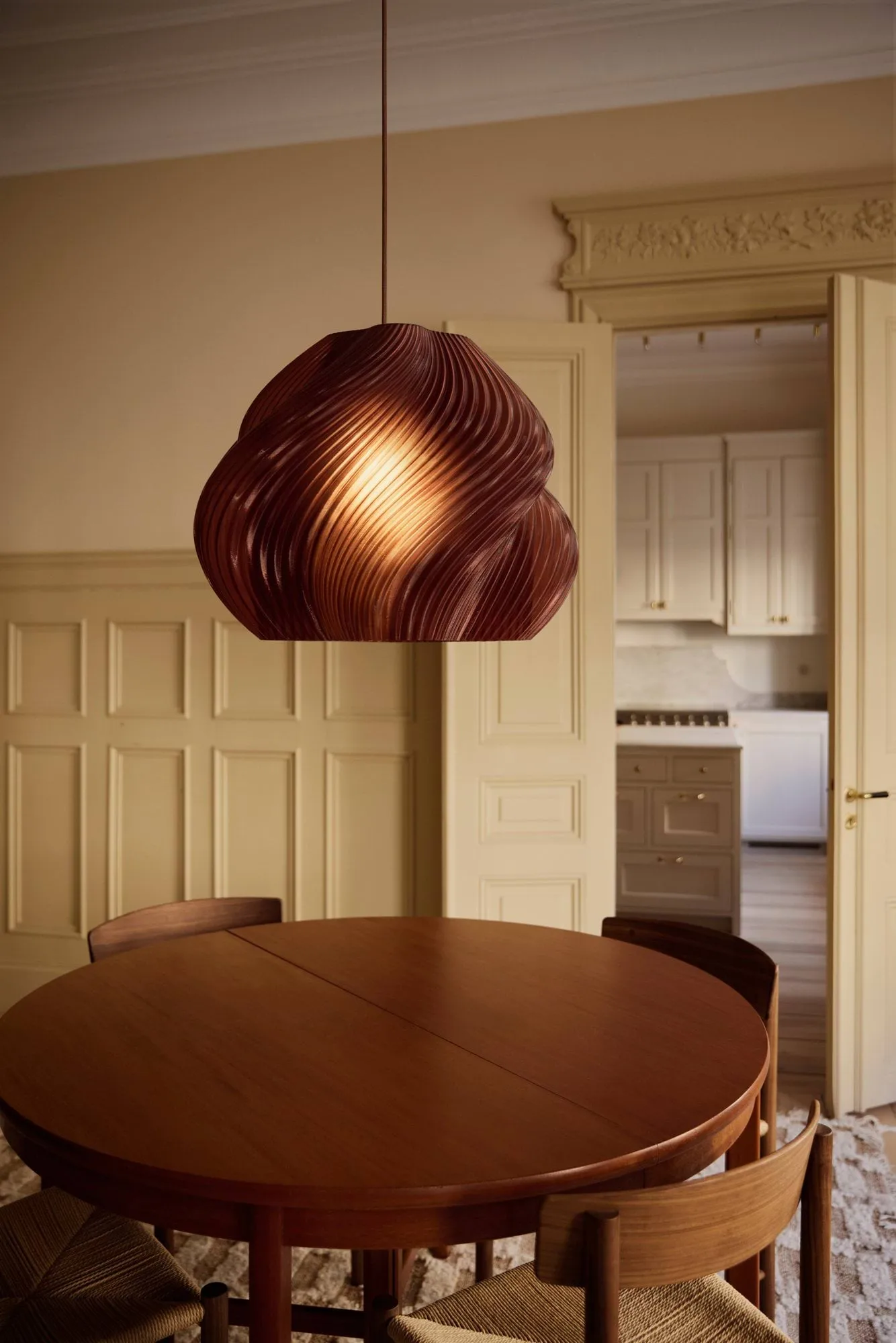 Soft Serve lampa wisząca, Cherry-chrome, Mega, 60 cm Crème Atelier