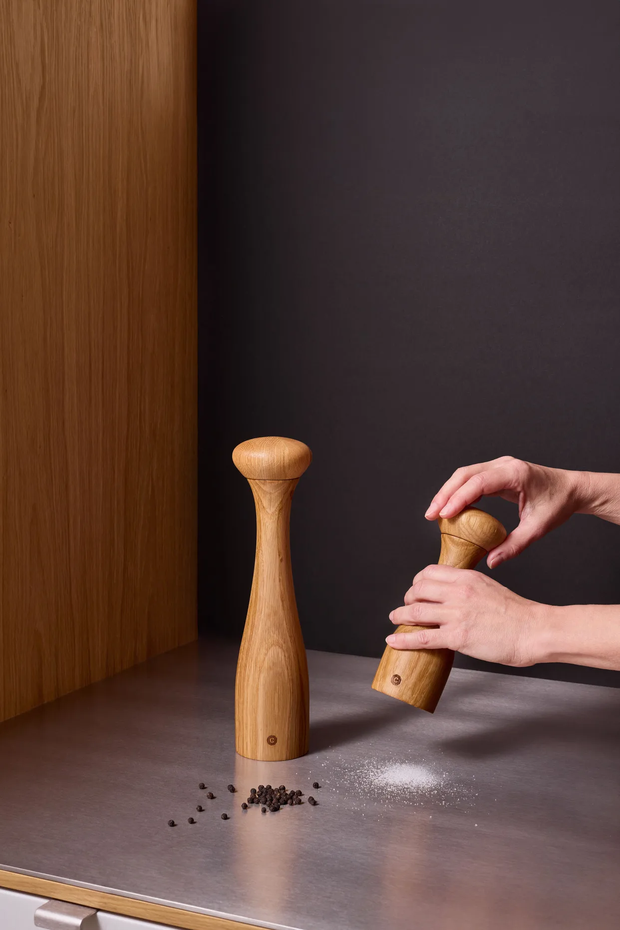 Młynek do przypraw Lyon, Natural, FSC oak, 30 cm Crushgrind
