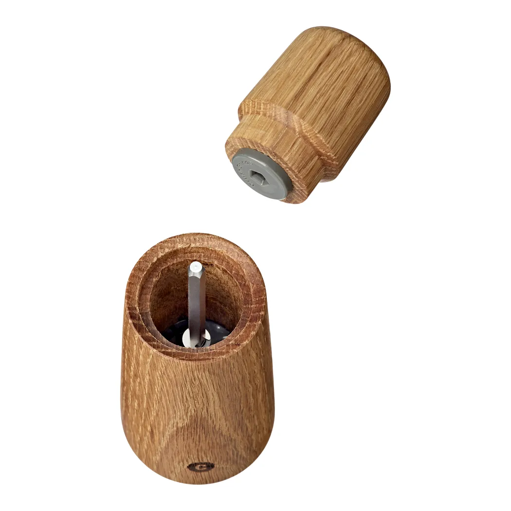 Młynek do przypraw Stockholm, Natural, FSC oak, 17 cm Crushgrind