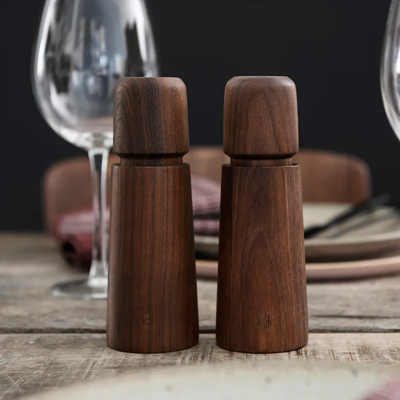 Młynek do przypraw Stockholm, Natural, FSC walnut, 17 cm Crushgrind
