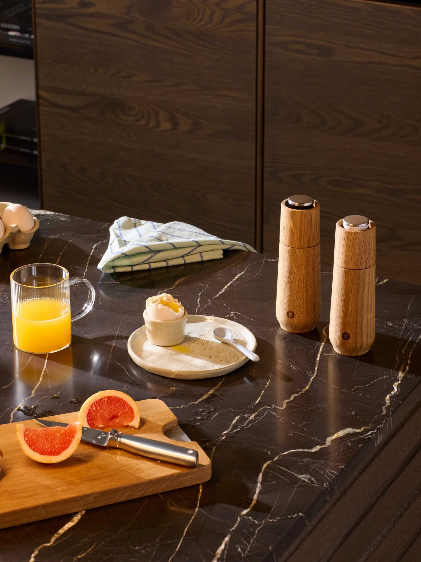 Zestaw młynków do soli i pieprzu Champagne, Natural, 2 części Crushgrind