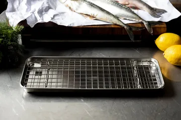 Blacha gastronomiczna Culimat z rusztem chłodzącym. - Stal nierdzewna, 38x14x2,5 cm - Culimat