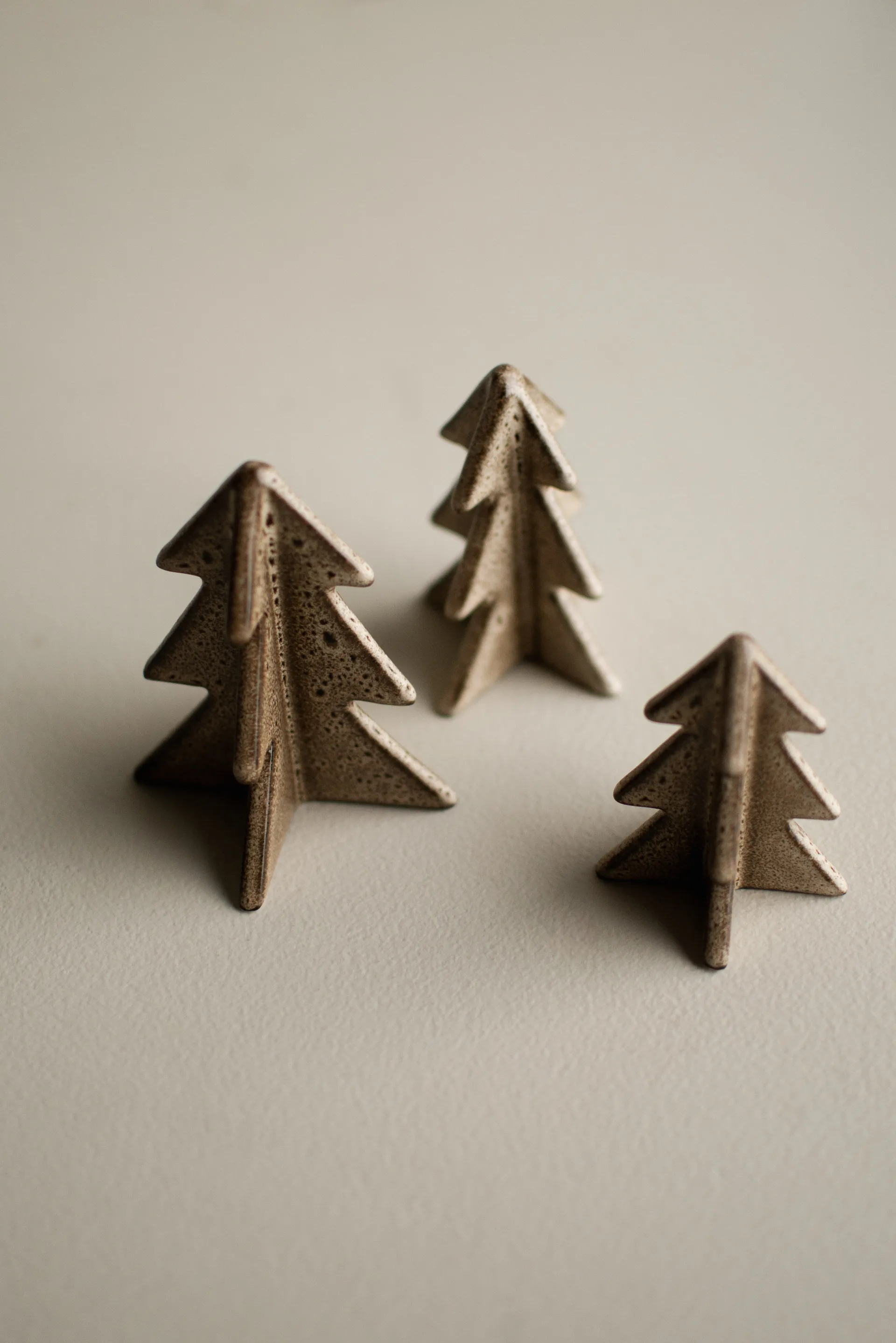 Dekoracja zimowe drzewo, Beżowy, 9,5 cm DBKD