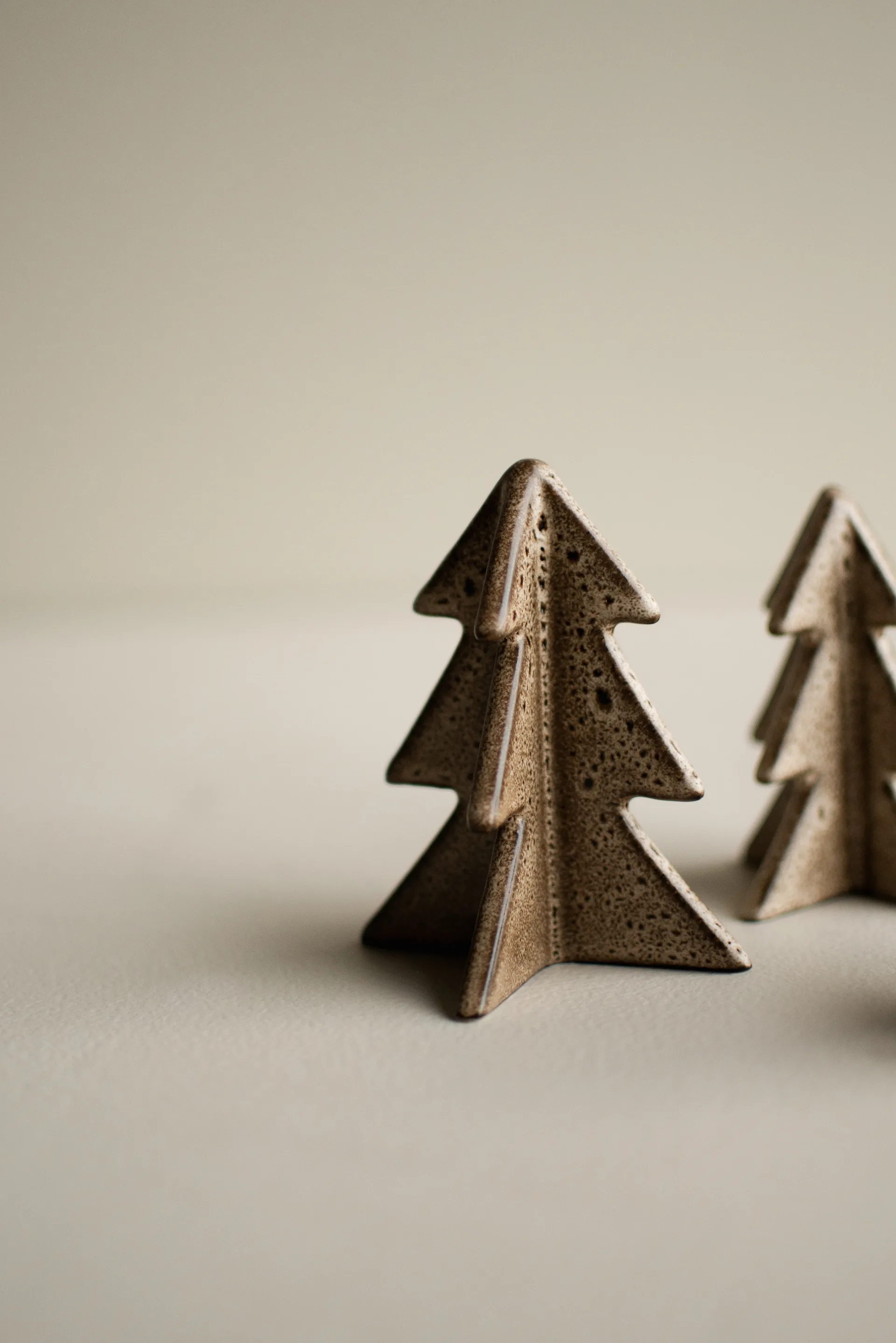 Dekoracja zimowe drzewo, Beżowy, 9,5 cm DBKD