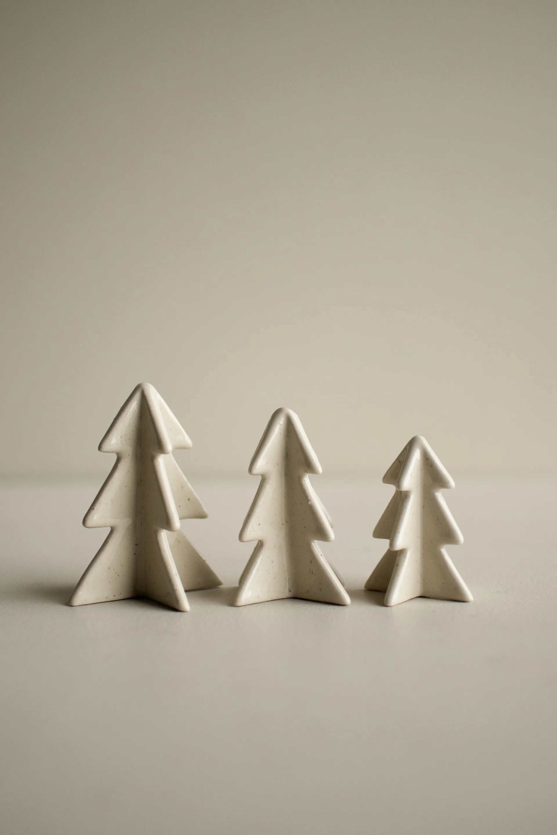 Dekoracja zimowe drzewo, Waniliowy, 7 cm DBKD