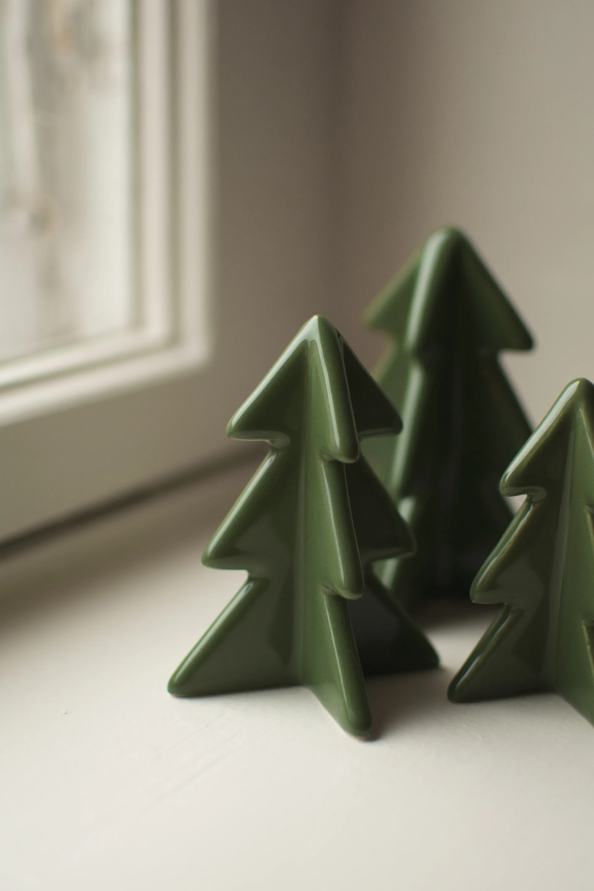 Dekoracja zimowe drzewo, Zielony, 8 cm DBKD