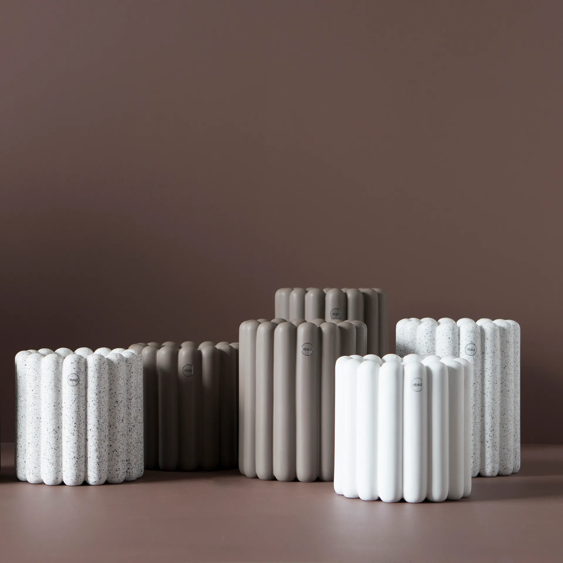 Doniczka Mist, duża Ø19x27 cm, Dust DBKD