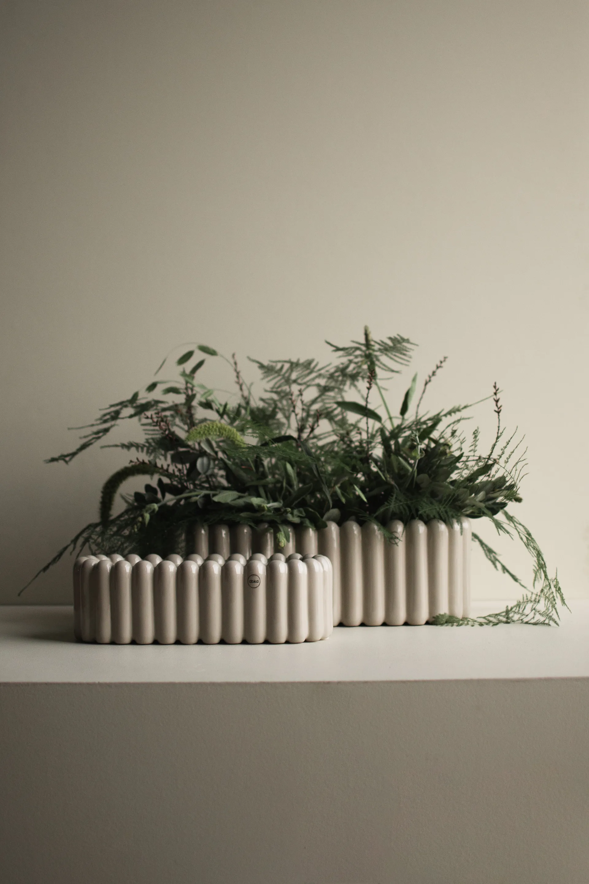 Doniczka Mist, owalna, Shiny mole DBKD