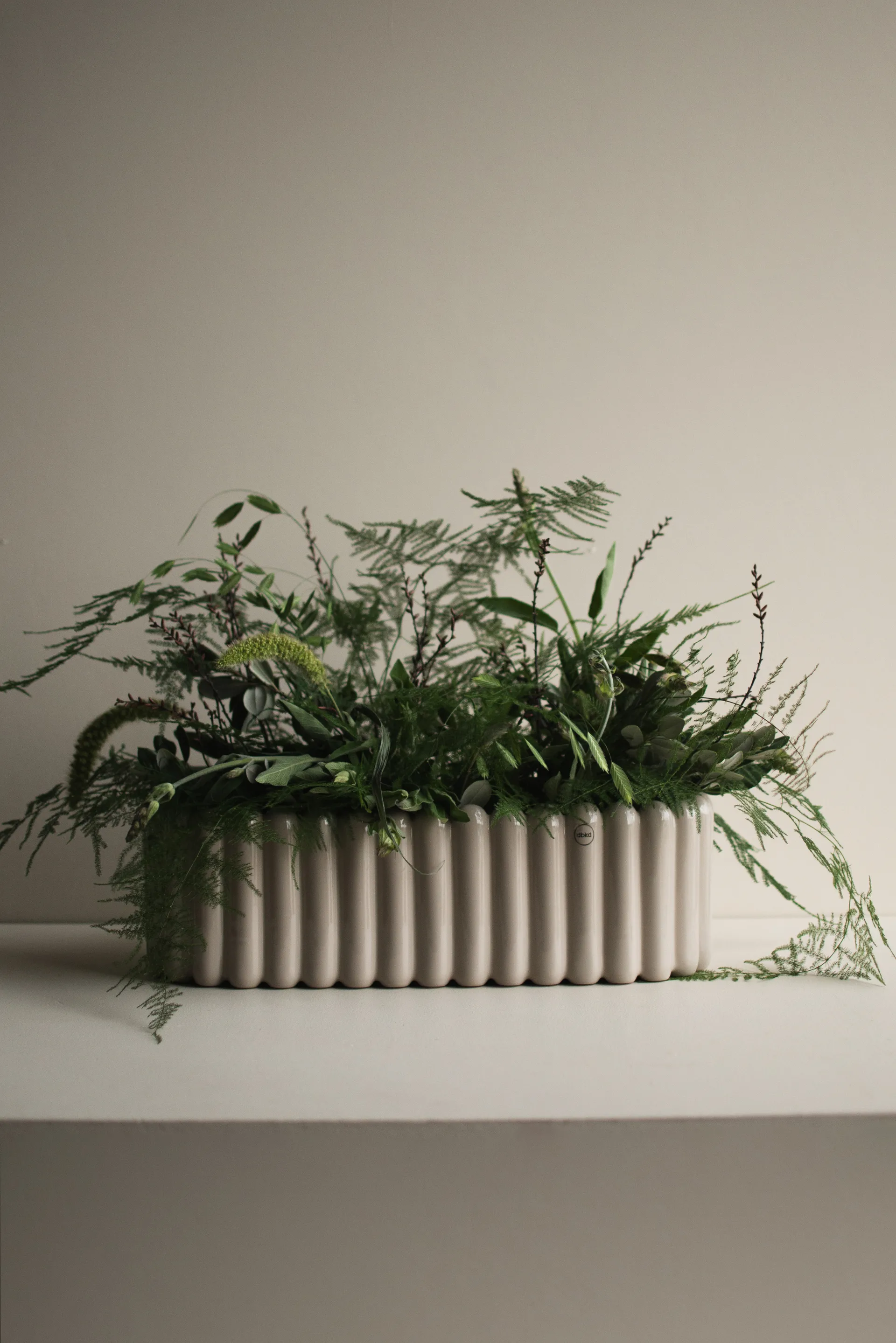 Doniczka Mist, owalna, Shiny mole DBKD