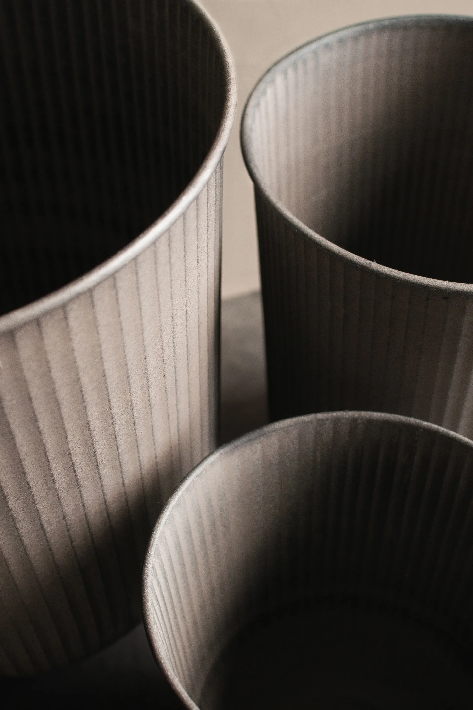 Doniczka Out Stripe 3 szt., Beige DBKD