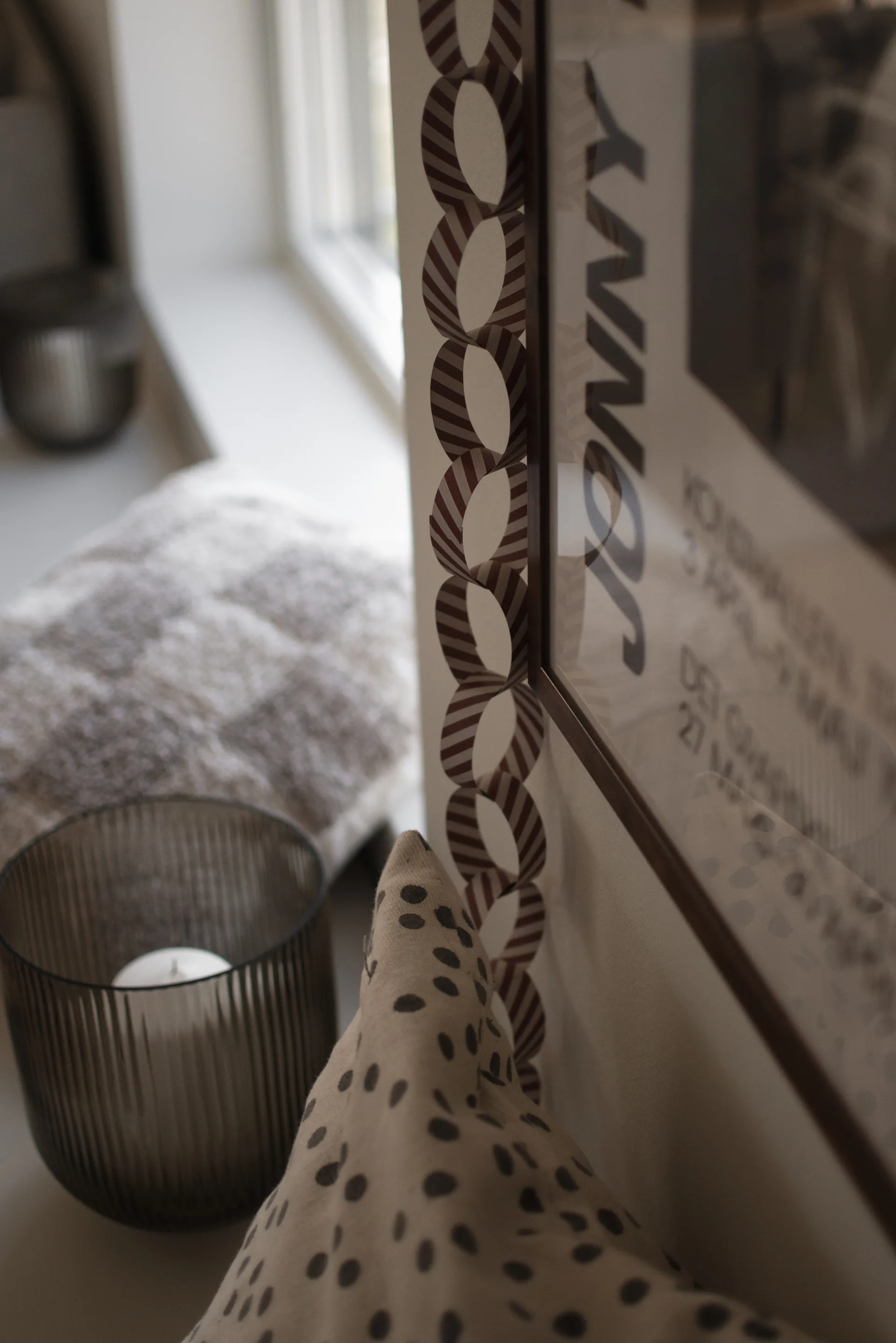 Girlanda Garland w paski, Red-white DBKD