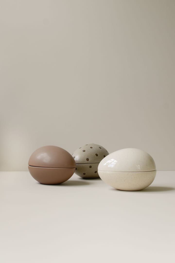 Miska Nest, Nougat DBKD