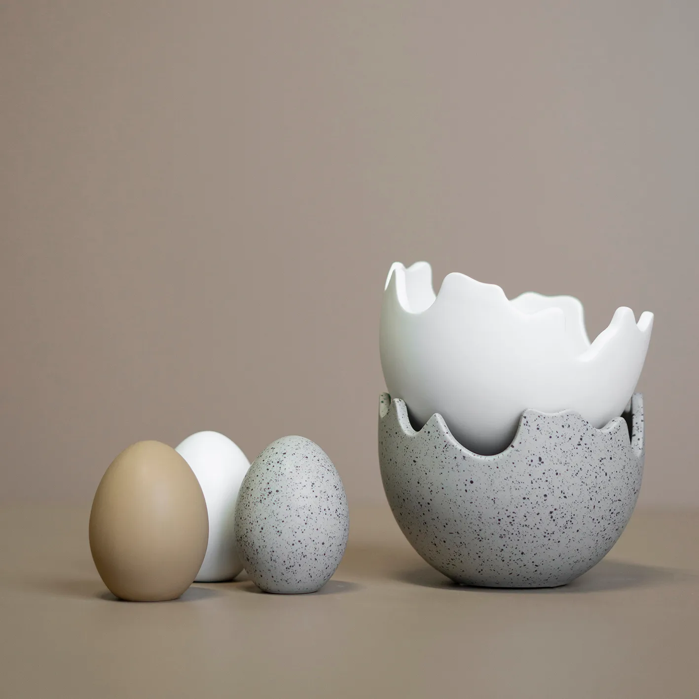 Miska w kształcie skorupki Happy Easter, Large, Mole dot DBKD