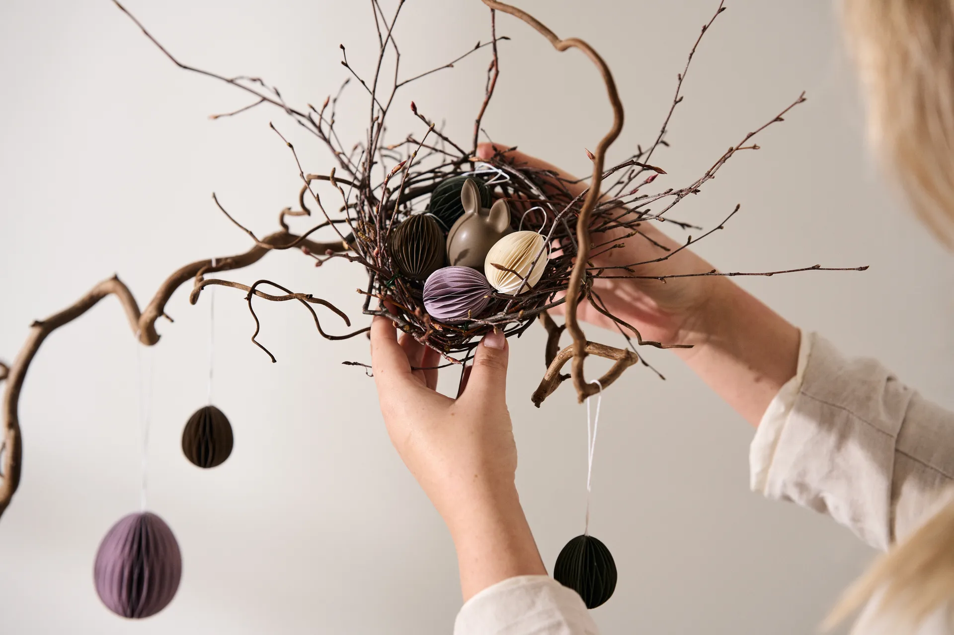 Papierowa zawieszka wielkanocna Ovoid 4 cm, Piaskowy DBKD