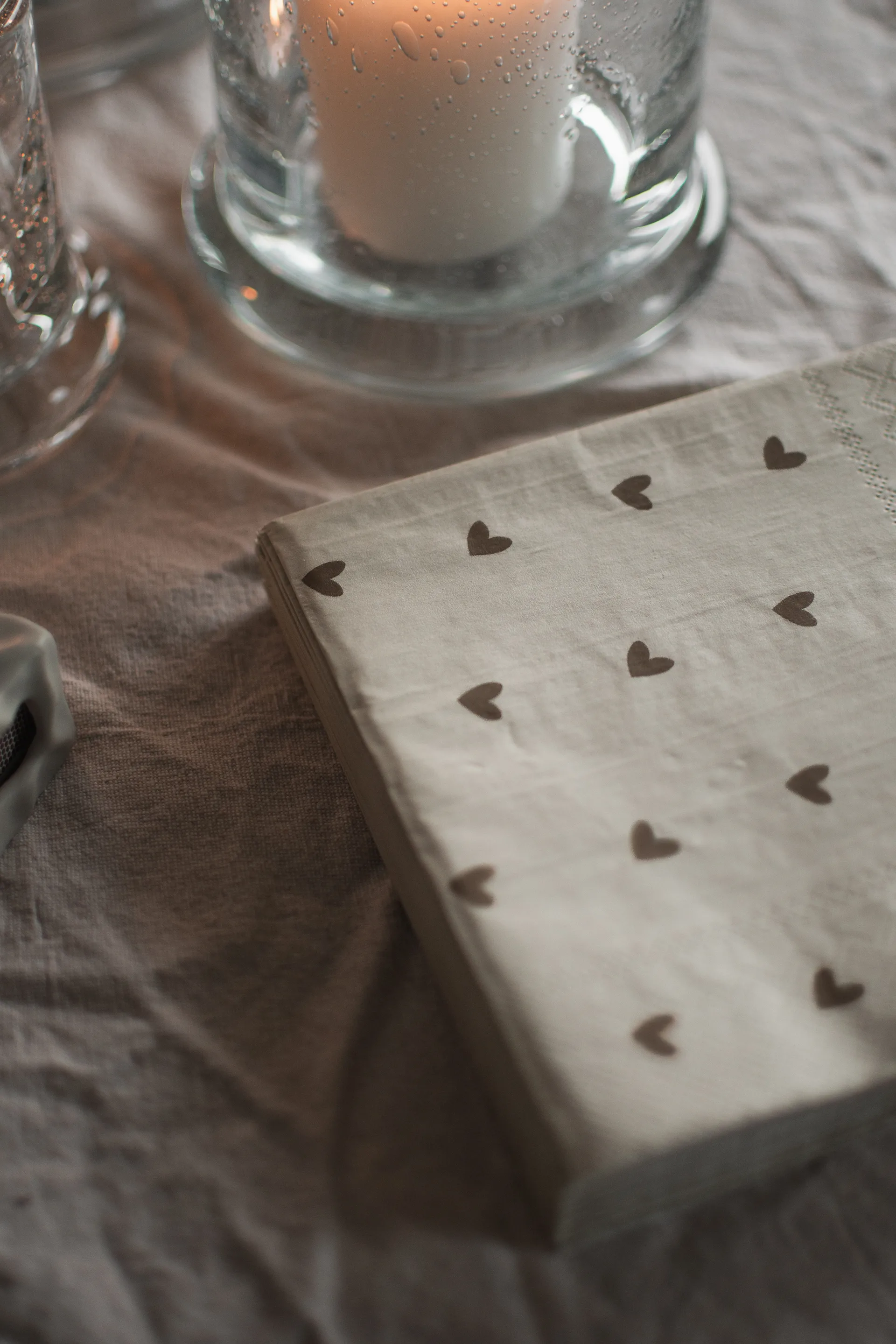 Serwetki papierowe Heart 33x33 cm, 20 szt., Brązowo-beżowy DBKD