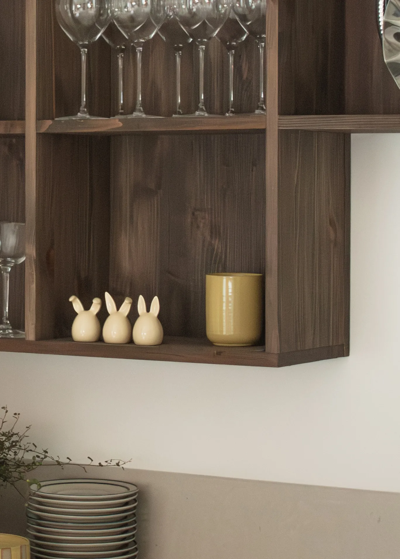 Świeca zapachowa Burn, 60h, Shiny yellow DBKD