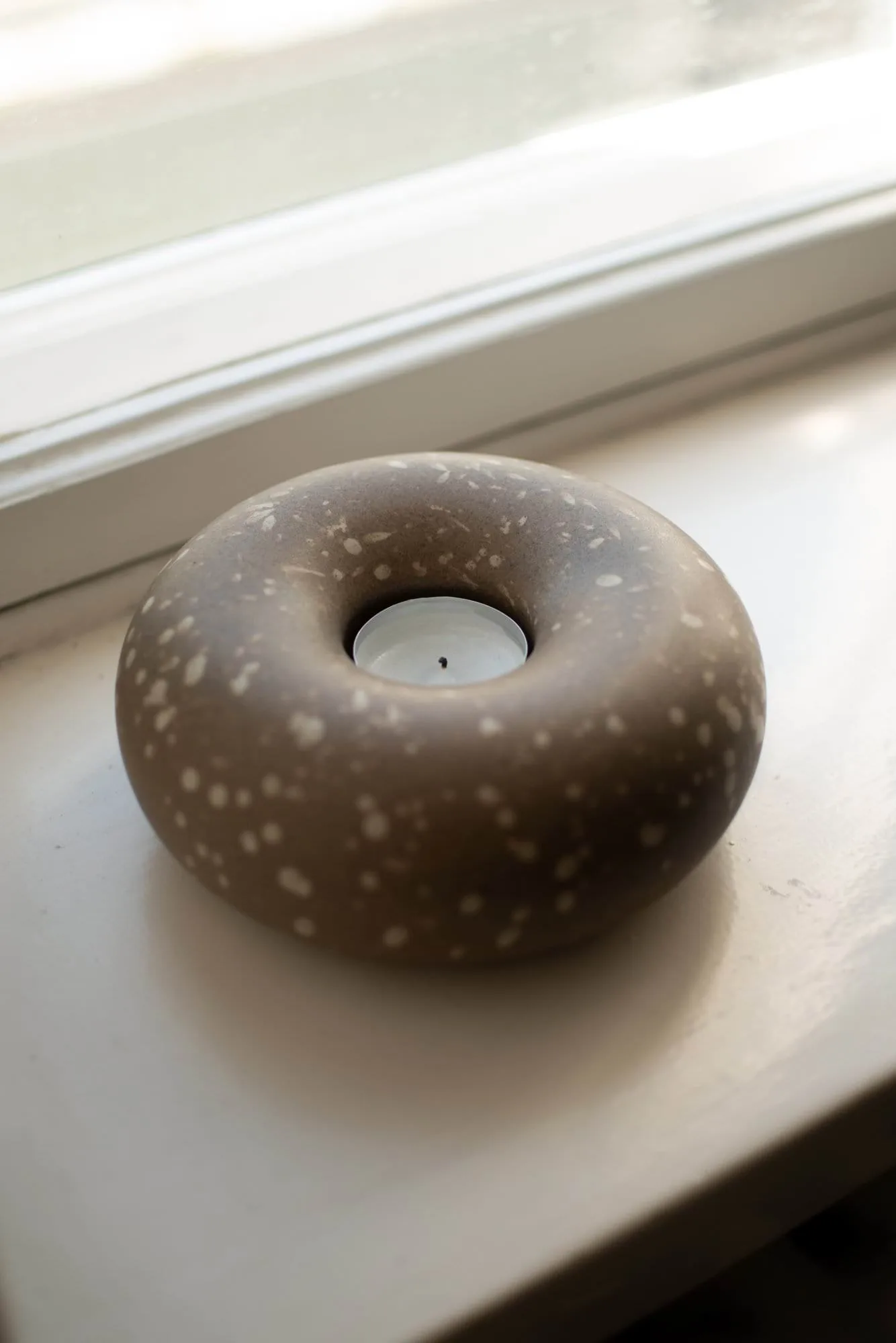 Świecznik Float, Brown dot DBKD