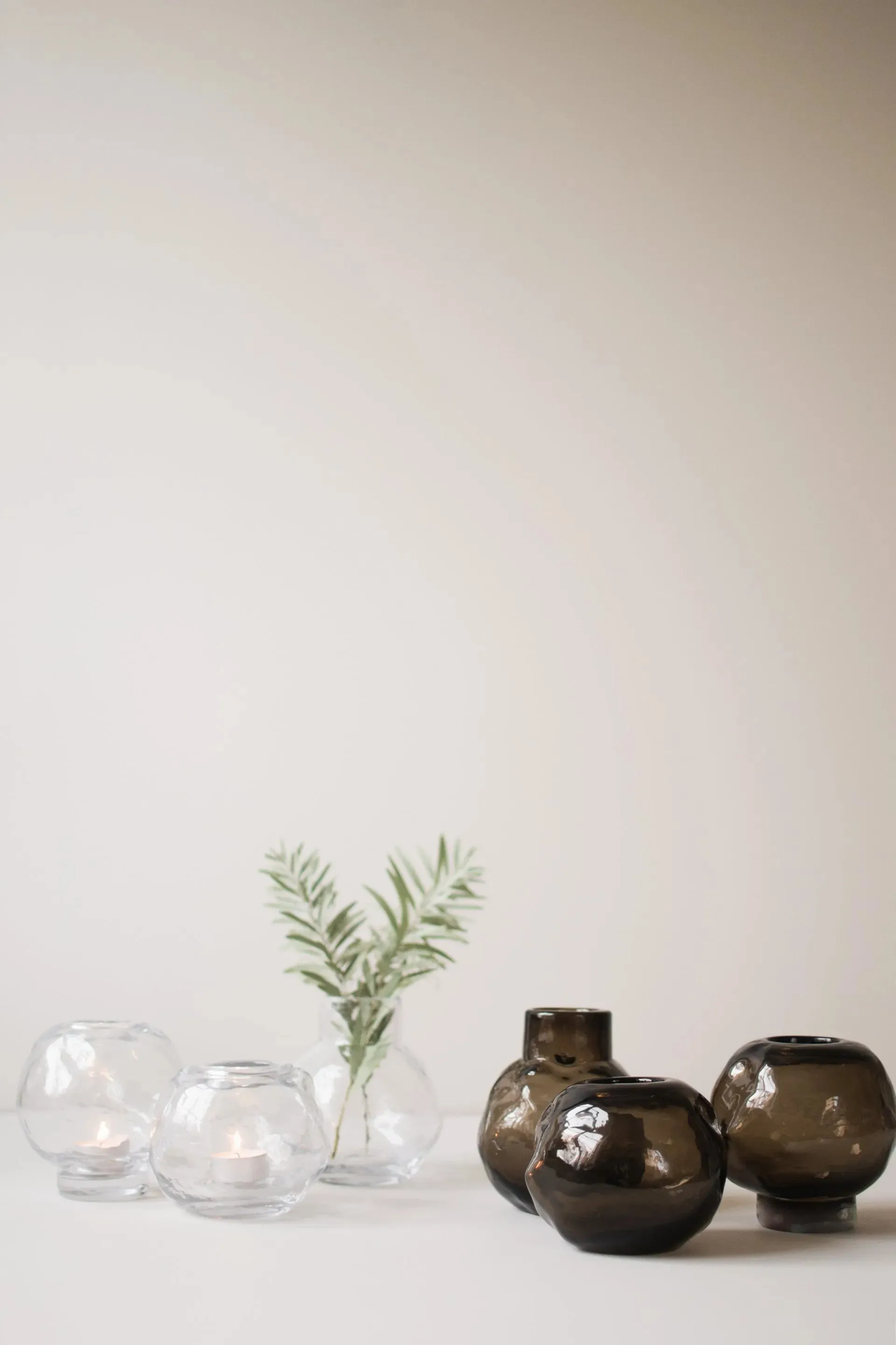 Świecznik na nóżce Bunch mini Ø12 cm, Clear DBKD