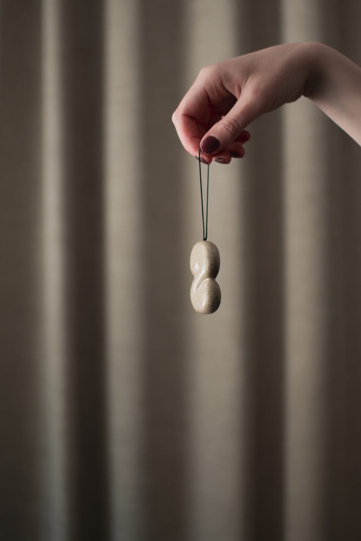 Zawieszka dekoracyjna Hanging Bun, Beige DBKD
