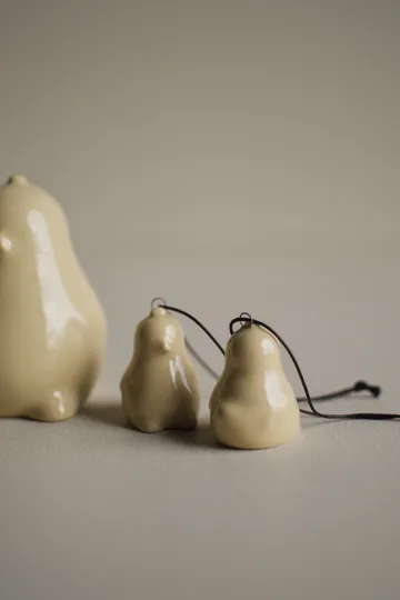 Zawieszka dekoracyjna Hanging Chubby chicken - Shiny yellow - DBKD