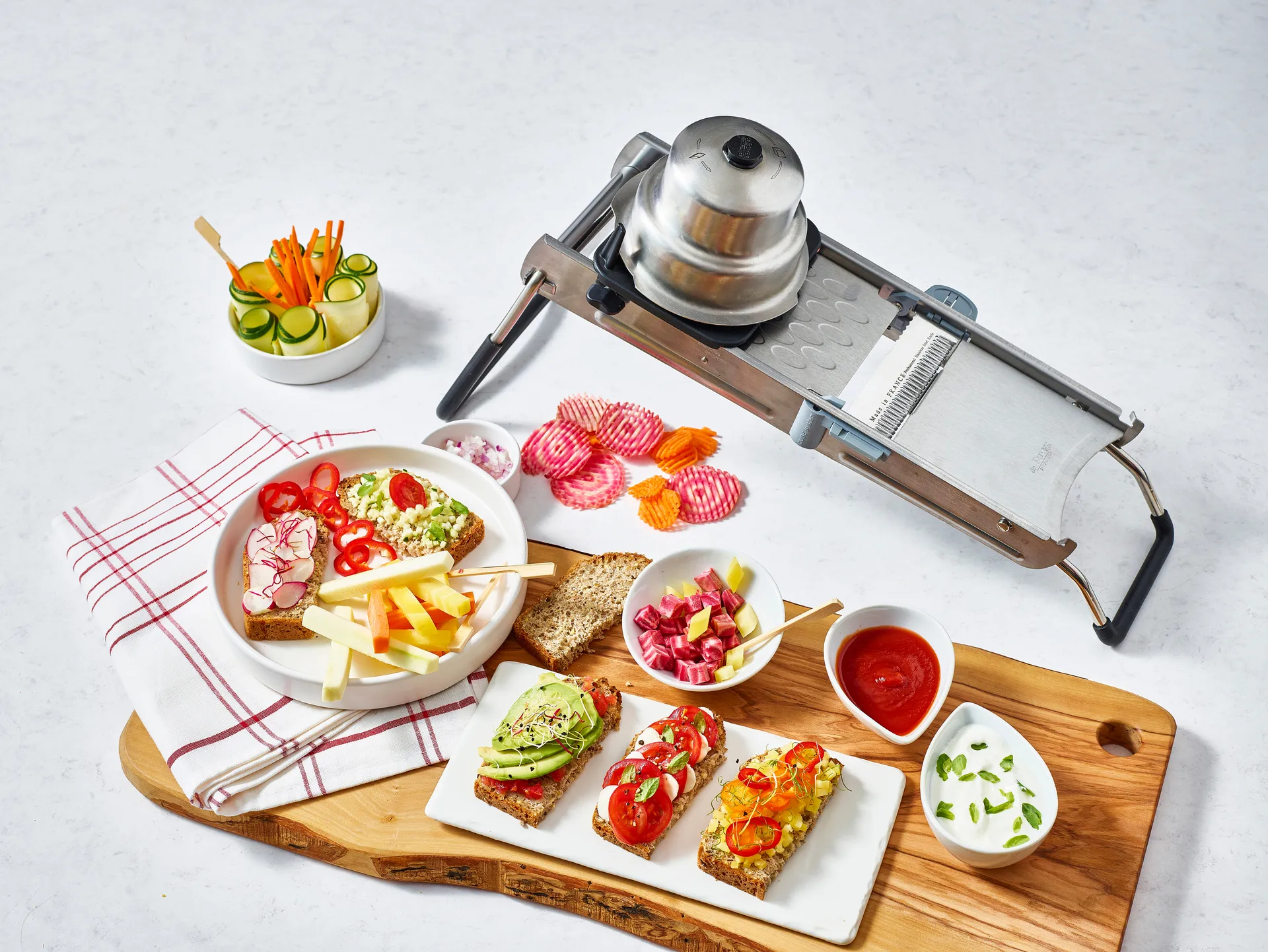 De Buyer Revolution mandolin, szary De Buyer