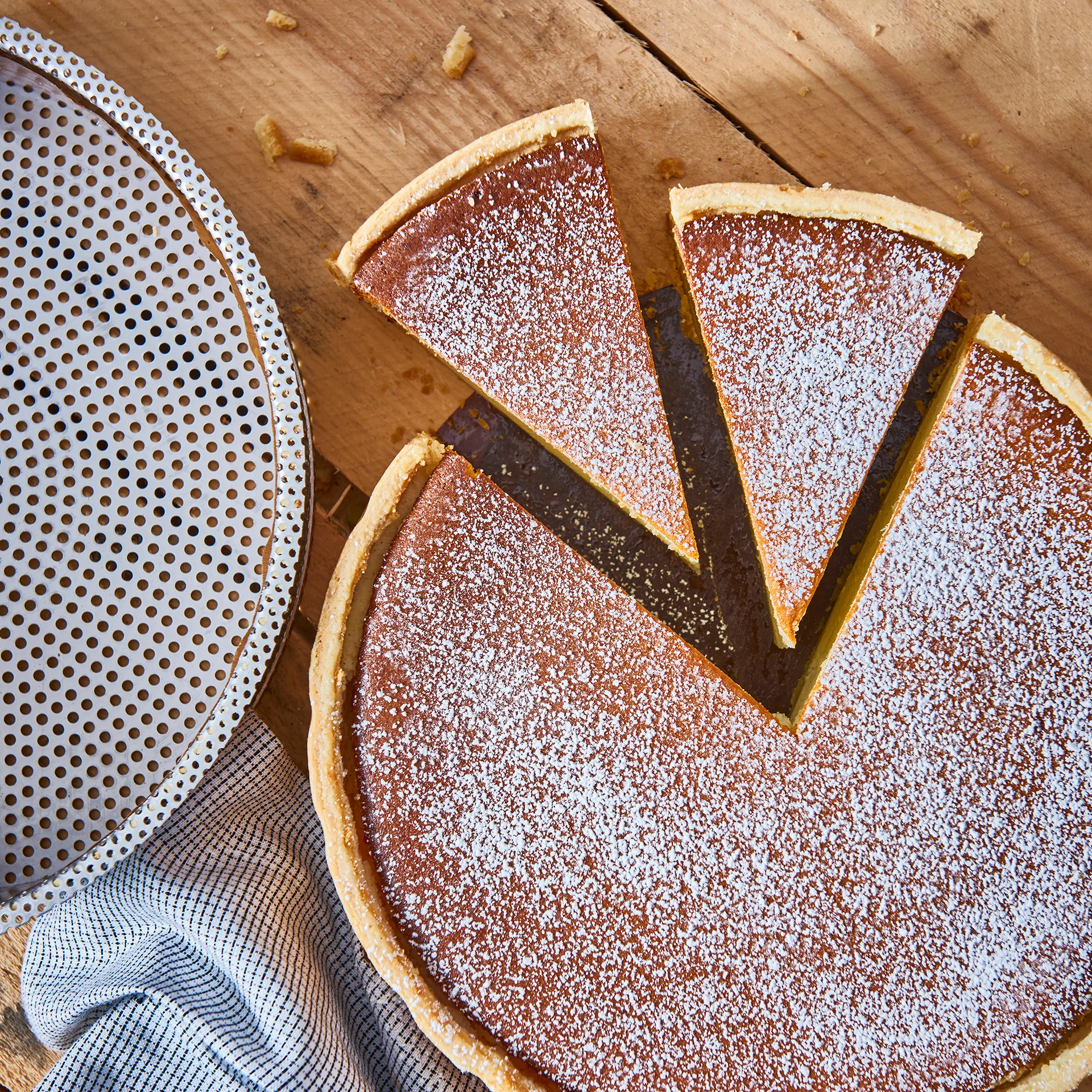 Forma z wyjmowanym dnem, Ø24 cm De Buyer