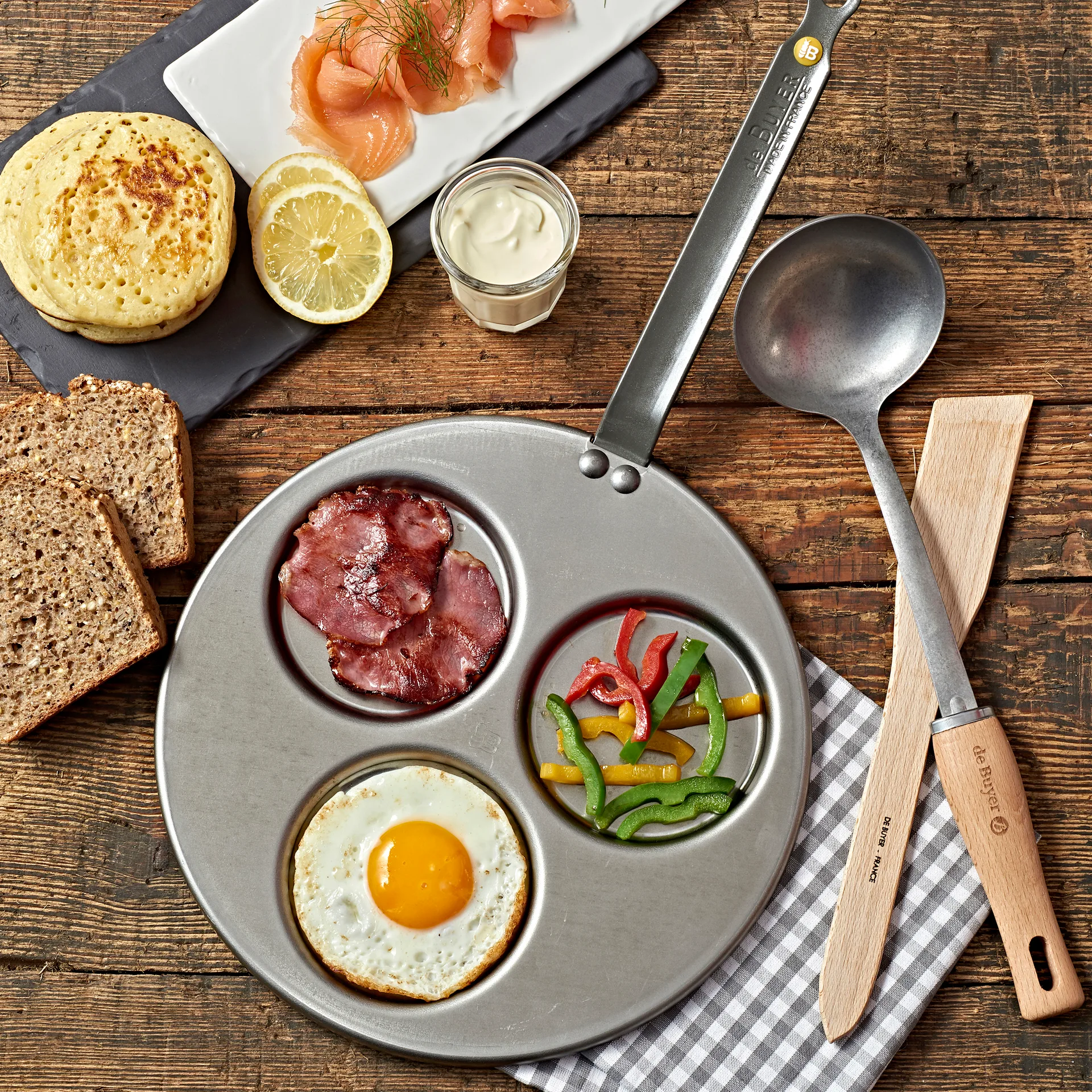 Patelnia na placki Mineral B, 27 cm De Buyer