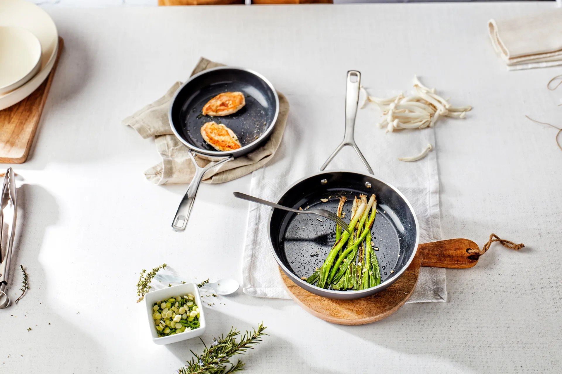 Alu Pro 5 Ceraforce patelnia ceramiczna 5-ply, Ø20 cm Demeyere