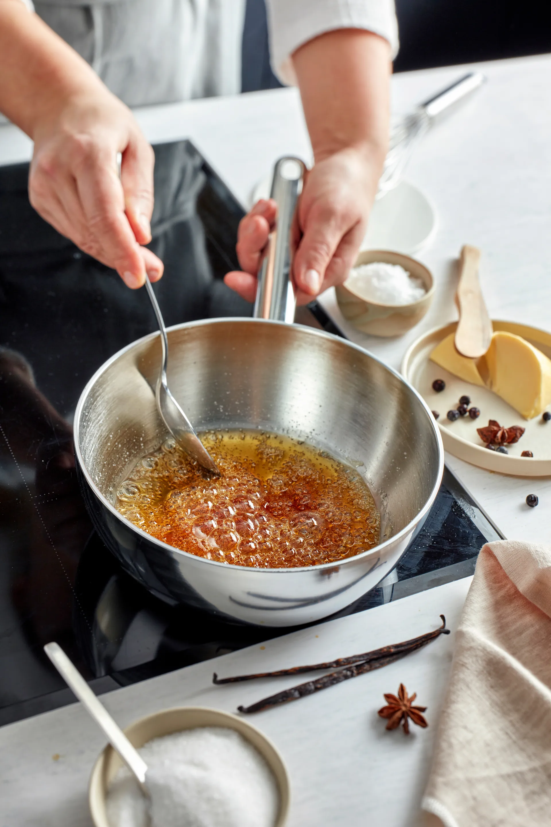 Demeyere Apollo 7 patelnia sauté ze stali nierdzewnej, Ø14 cm Demeyere