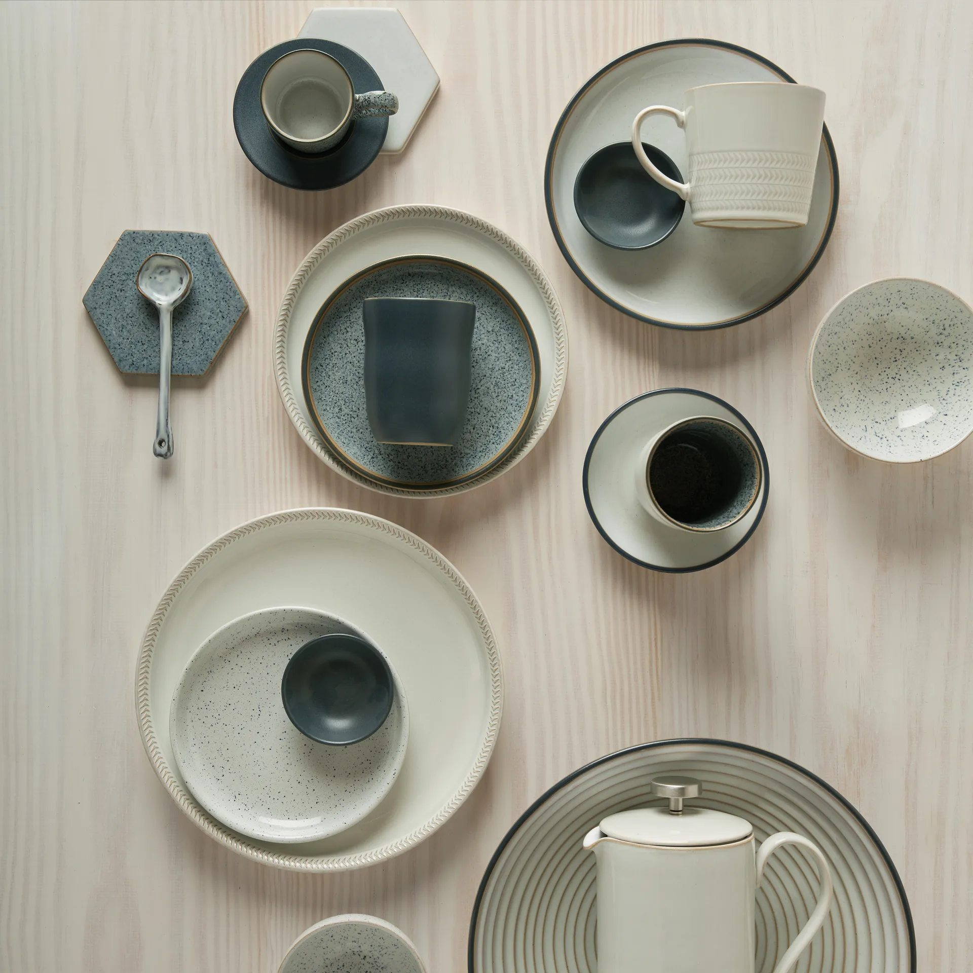 Natural Canwazon coupe talerz 21 cm, Textured Denby