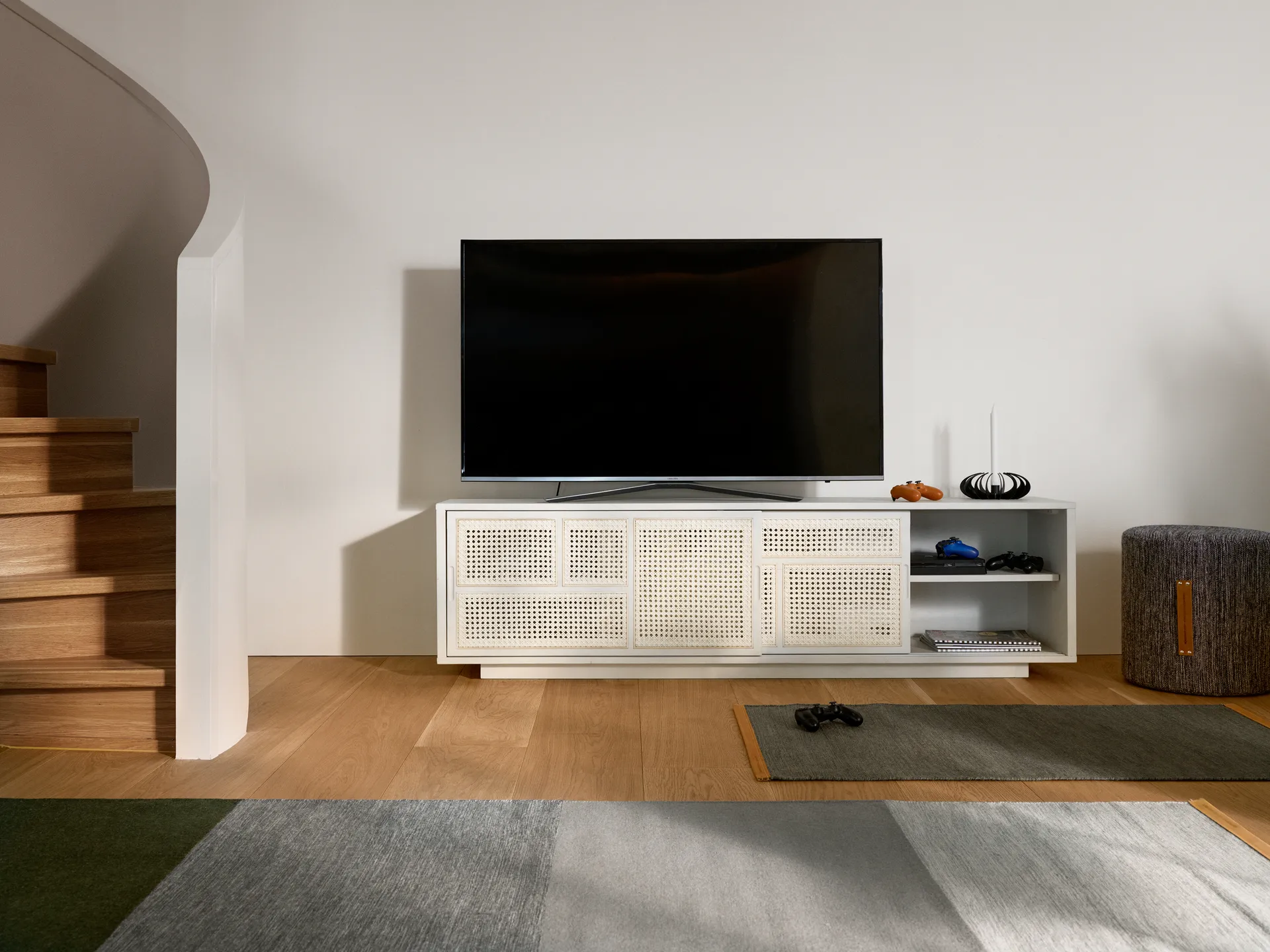 Air stolik boczny low, Biały, rotang Design House Stockholm