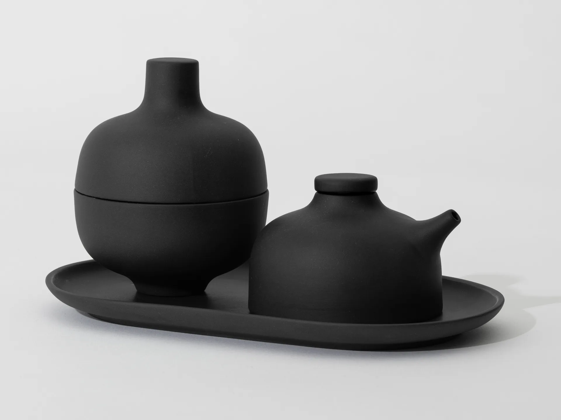 Piaskowy dzbanek do sosu sojowego 120 ml, Black clay Design House Stockholm