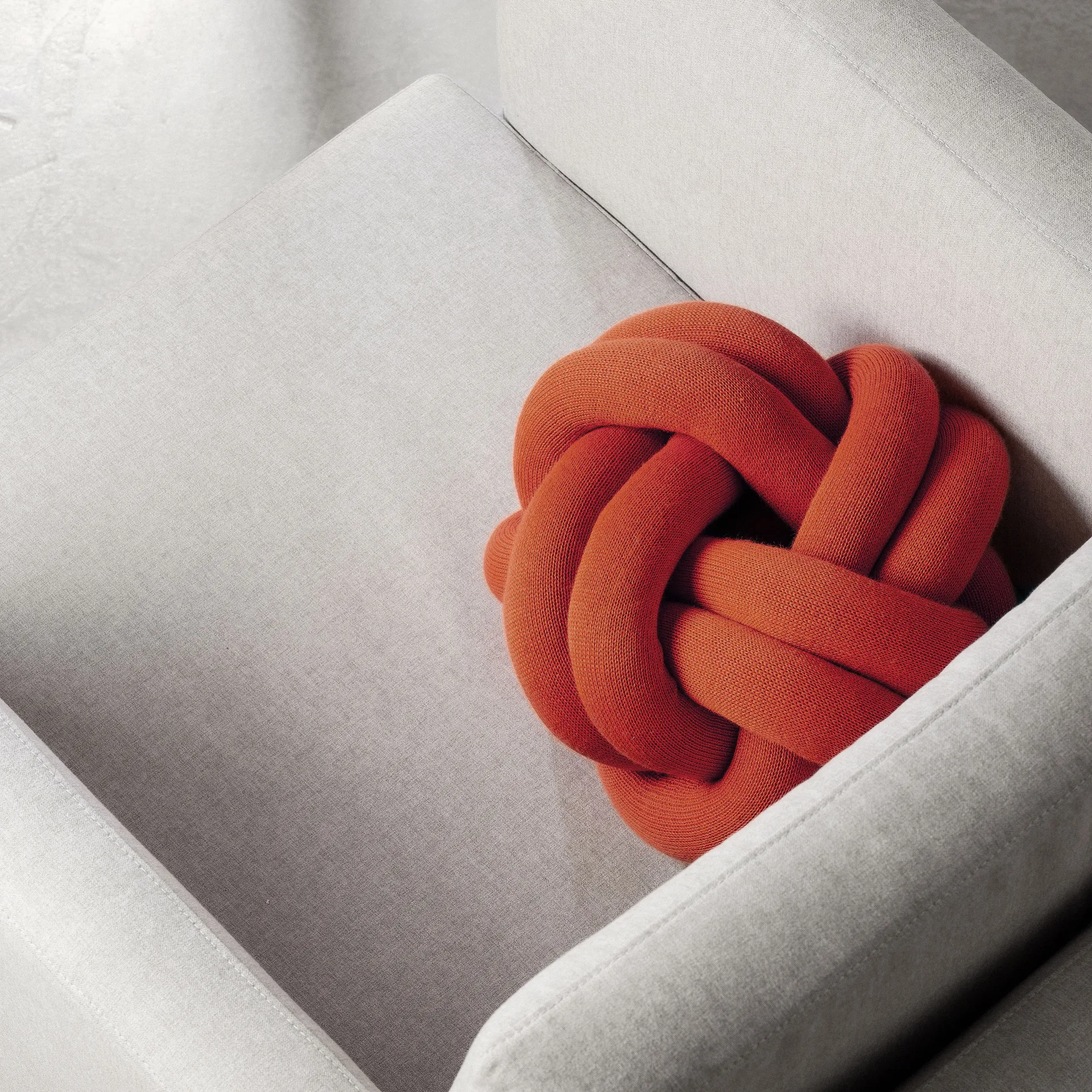 Poduszka Knot, Orange red Design House Stockholm