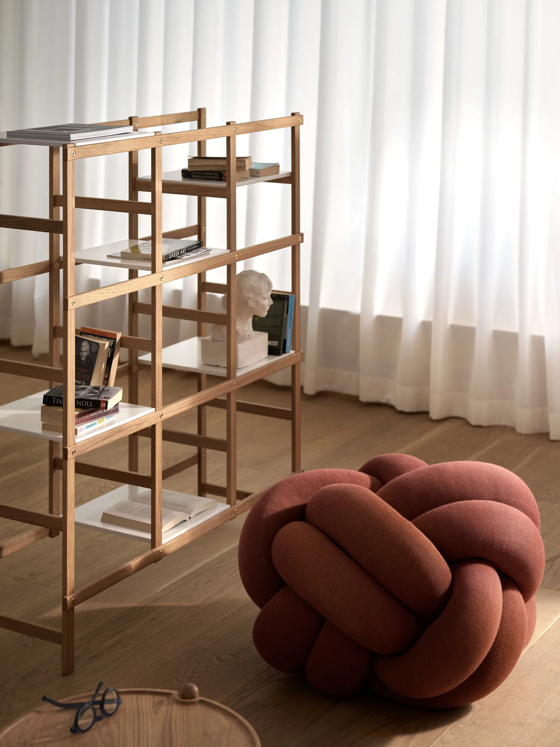 Poduszka Knot XL, Ochre Design House Stockholm