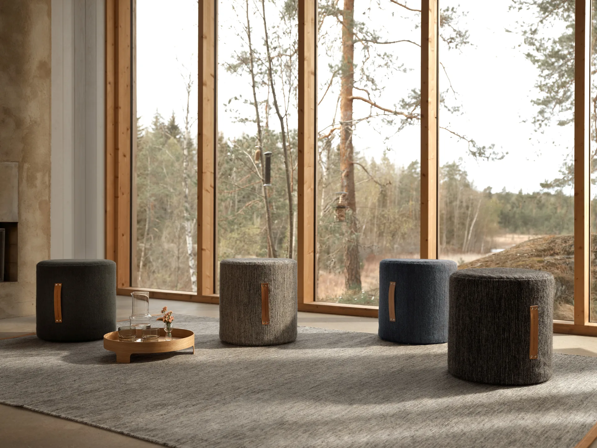 Pufa Björk wysoka, ciemny szary Design House Stockholm