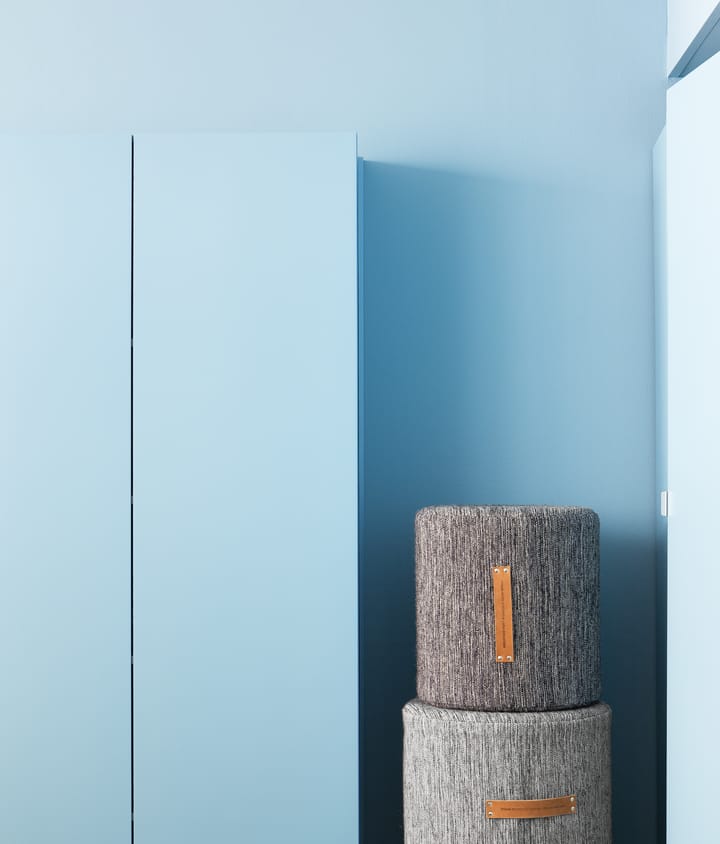 Pufa Björk wysoka, ciemny szary Design House Stockholm